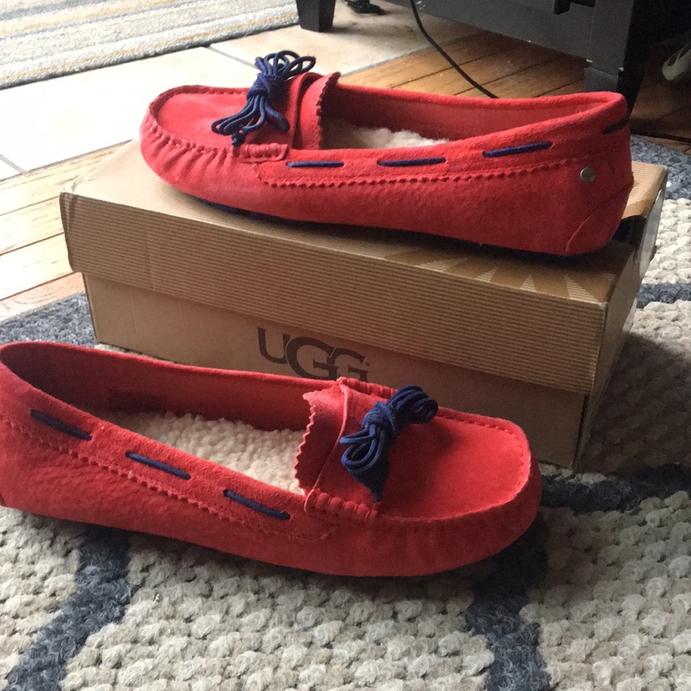 New In Box Ugg Moccasins!!